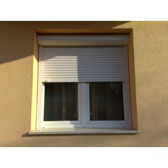 1. Műanyag SIMA redőny műanyag tengellyel